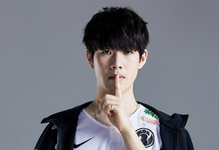 察到曼城在 察到曼城在