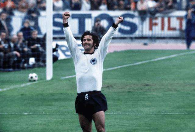 虽然面对强 虽然面对强