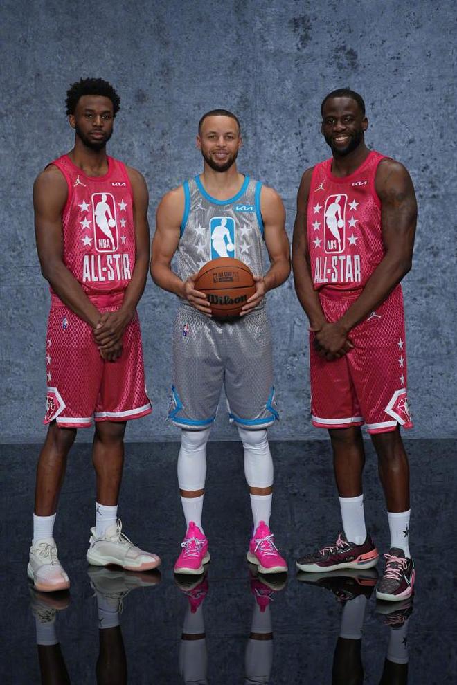 评奖缺席会 评奖缺席会